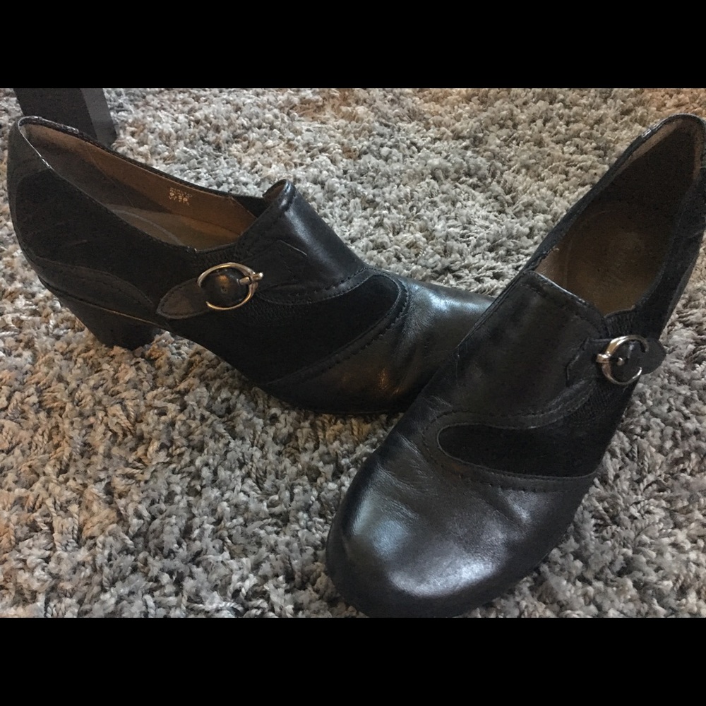 Earthies Rialto Size 9.5